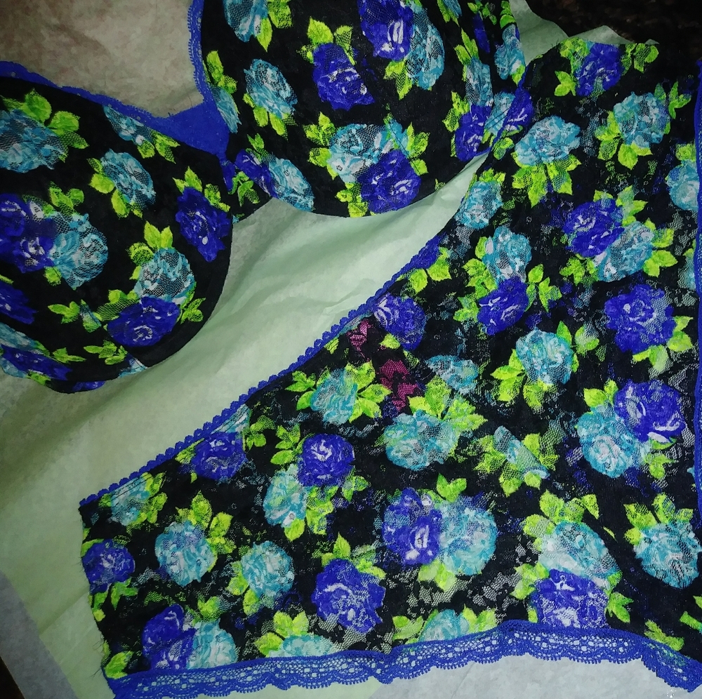 Plus bra & pantie set